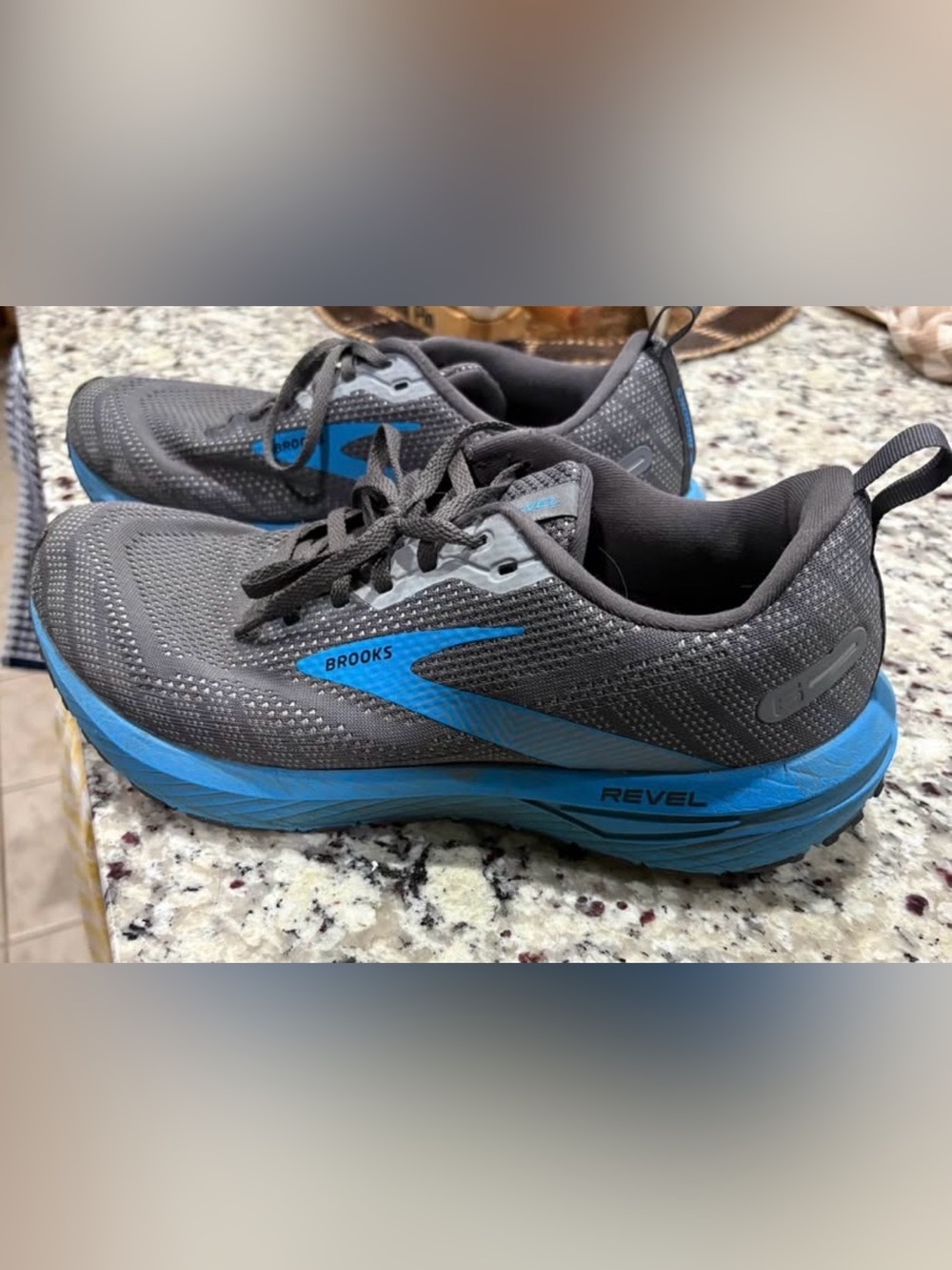 Brooks Revel Men's Running Shoes - Gray and Blue